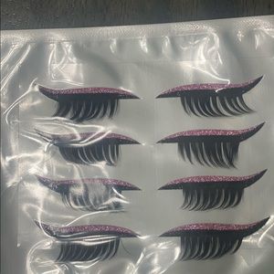 Brand new. Super cute color.